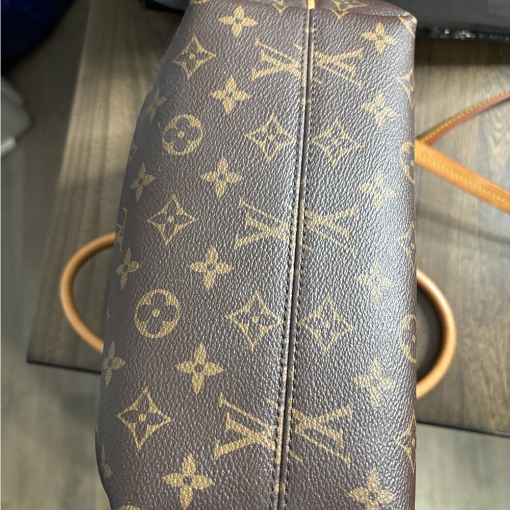 Authentic Louis Vuitton Monogram Turenne MM Top Handle Crossbody Tote - Picture 6 of 7